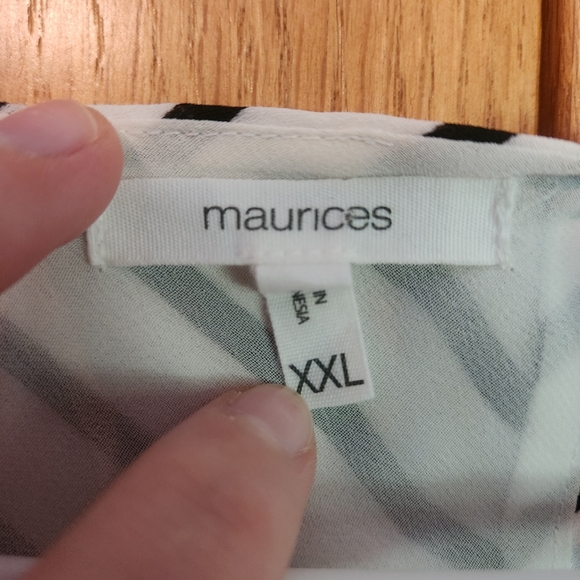 Maurices Cold-Shoulder Top - Picture 3 of 8